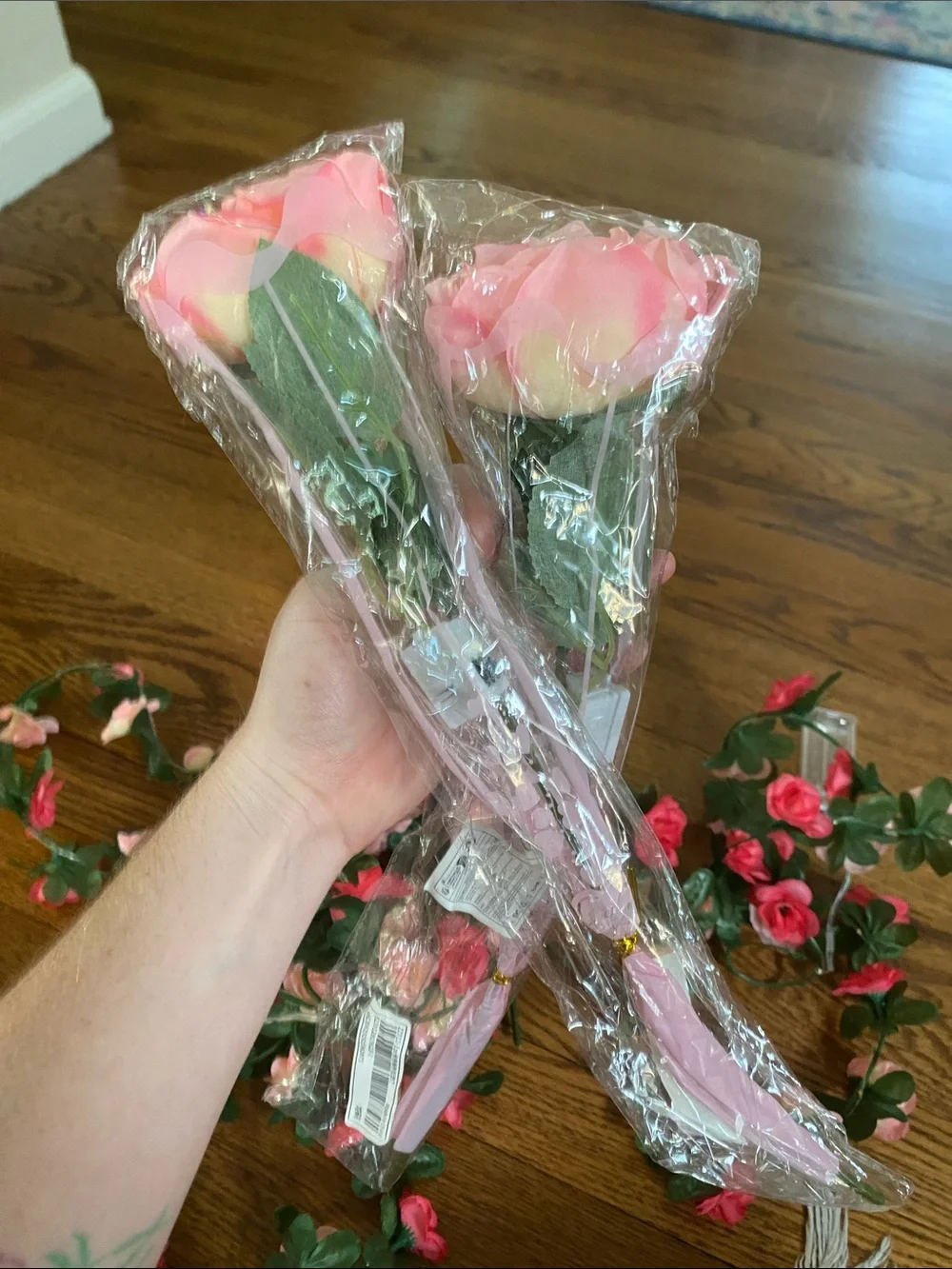Battery Powered Artificial Rose Garland and Stems